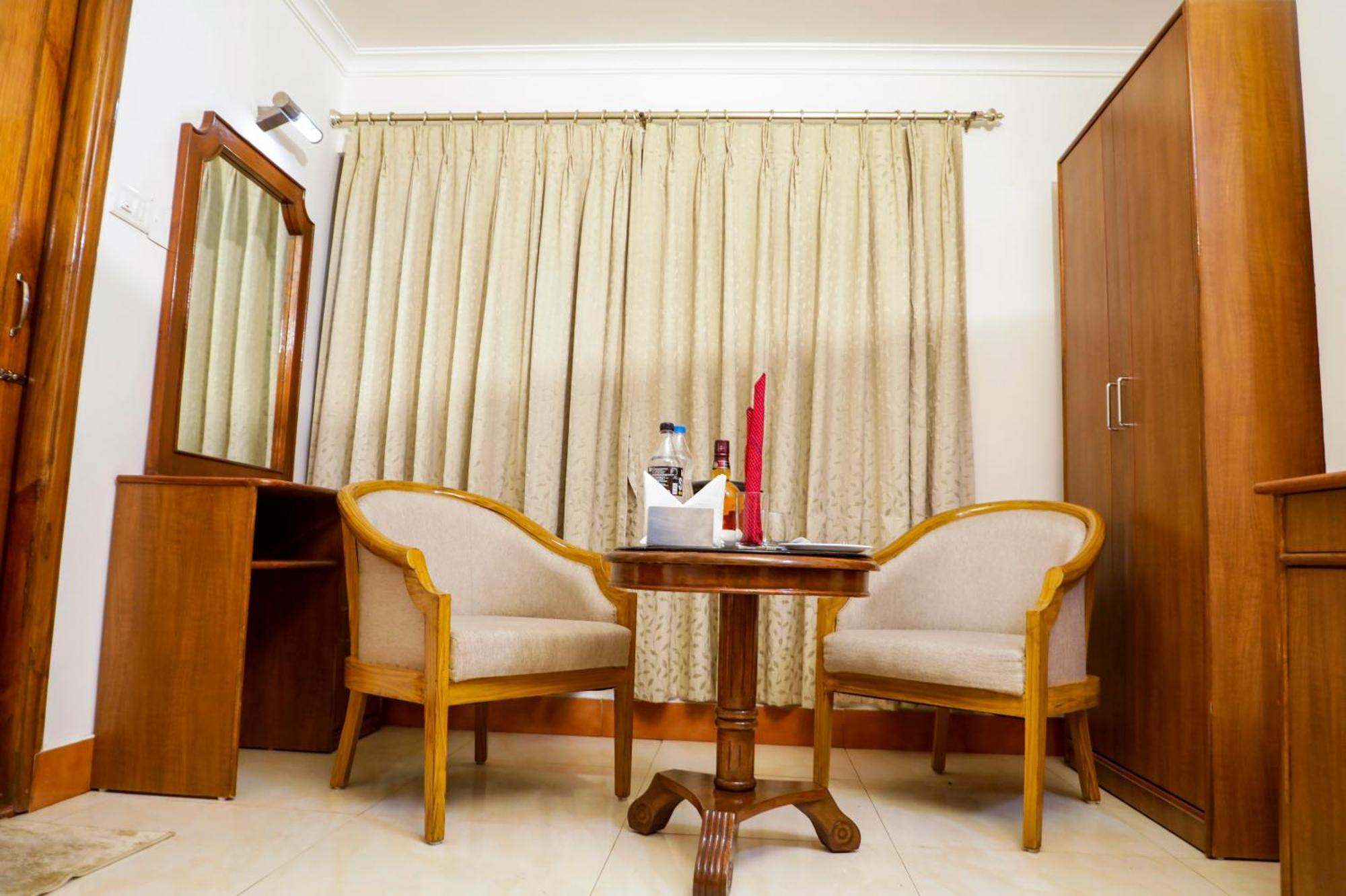 Hotel Golden Anchor ,Paradeep Paradip Garh Екстер'єр фото