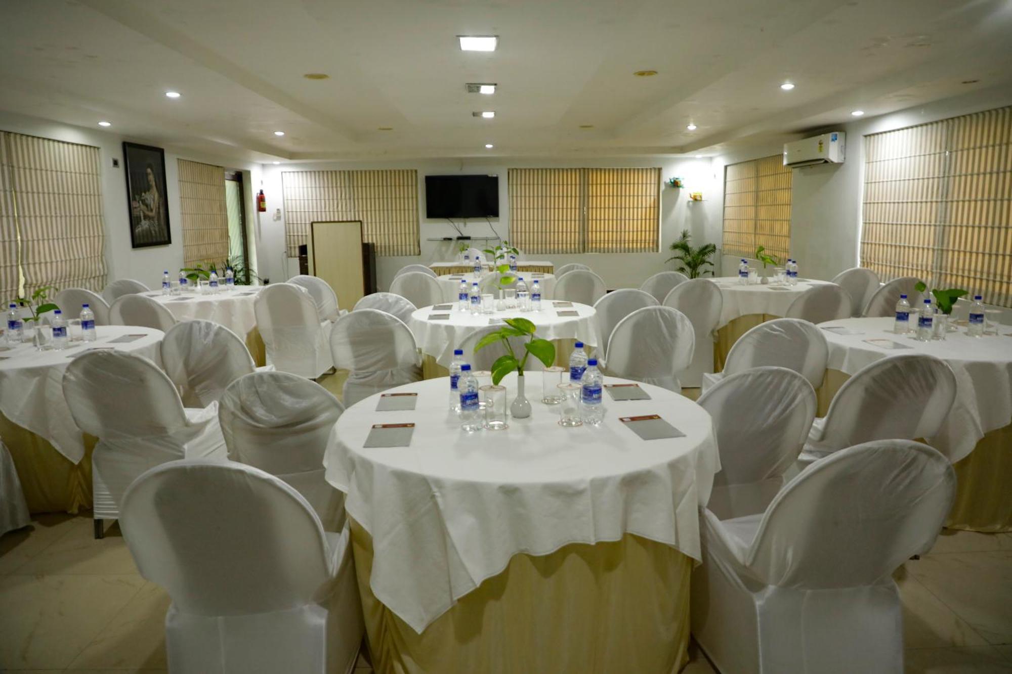 Hotel Golden Anchor ,Paradeep Paradip Garh Екстер'єр фото